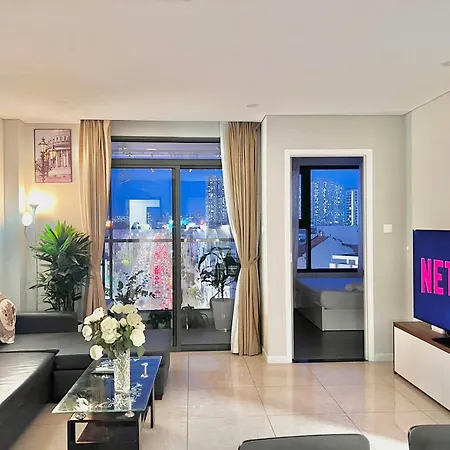 Lovely Apartment Vinh Hoi-3